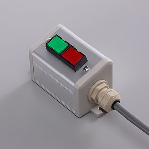 SBOX-50x57(D)-押ボタン（角形）2点/富士電機製付-1m配線済