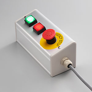 SBOX-85x95(D)-非常停止+照光式押ボタン（角形）2点/富士電機製付-1m配線済