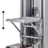 作業床はもちろん、荷台も昇降可能