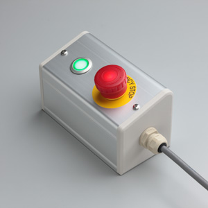SBOX-85x95(D)-照光式非常停止+照光式押ボタン（フラッシュシルエットタイプ）/IDEC製付-3m配線済