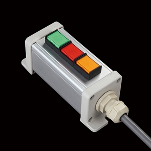 SBOX-45x45(L)-照光式押ボタン（角形）3点/オムロン製付-1m配線済