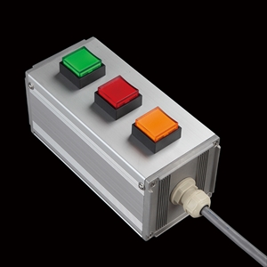 SBOX-80x80(U)-照光式押ボタン（角形）3点/オムロン製付-1m配線済