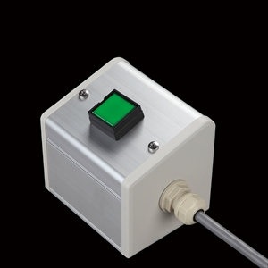SBOX-85x95(D)-照光式押ボタン（角形）1点/IDEC製付-1m配線済