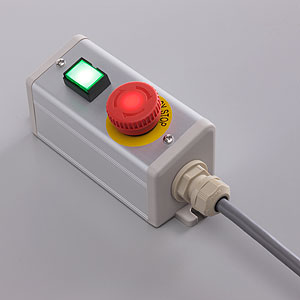 SBOX-50x57(D)-照光式非常停止+照光式押ボタン/富士電機製付-1m配線済