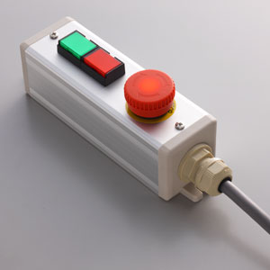 SBOX-45x45(D)-照光式非常停止+押ボタン（角形）2点/富士電機製付-1m配線済