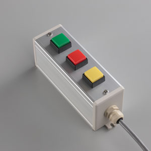 SBOX-64x80(D)-押ボタン（角形）3点/富士電機製付-1m配線済