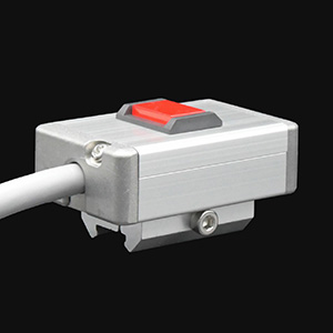 SBOX-40x20(E)-照光式押ボタン（赤角形）1点/NKK製付-1m配線済-GF取付用